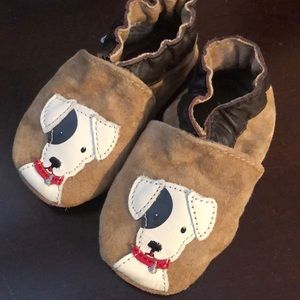 Robeez soft sole puppy shoes 0-6 month